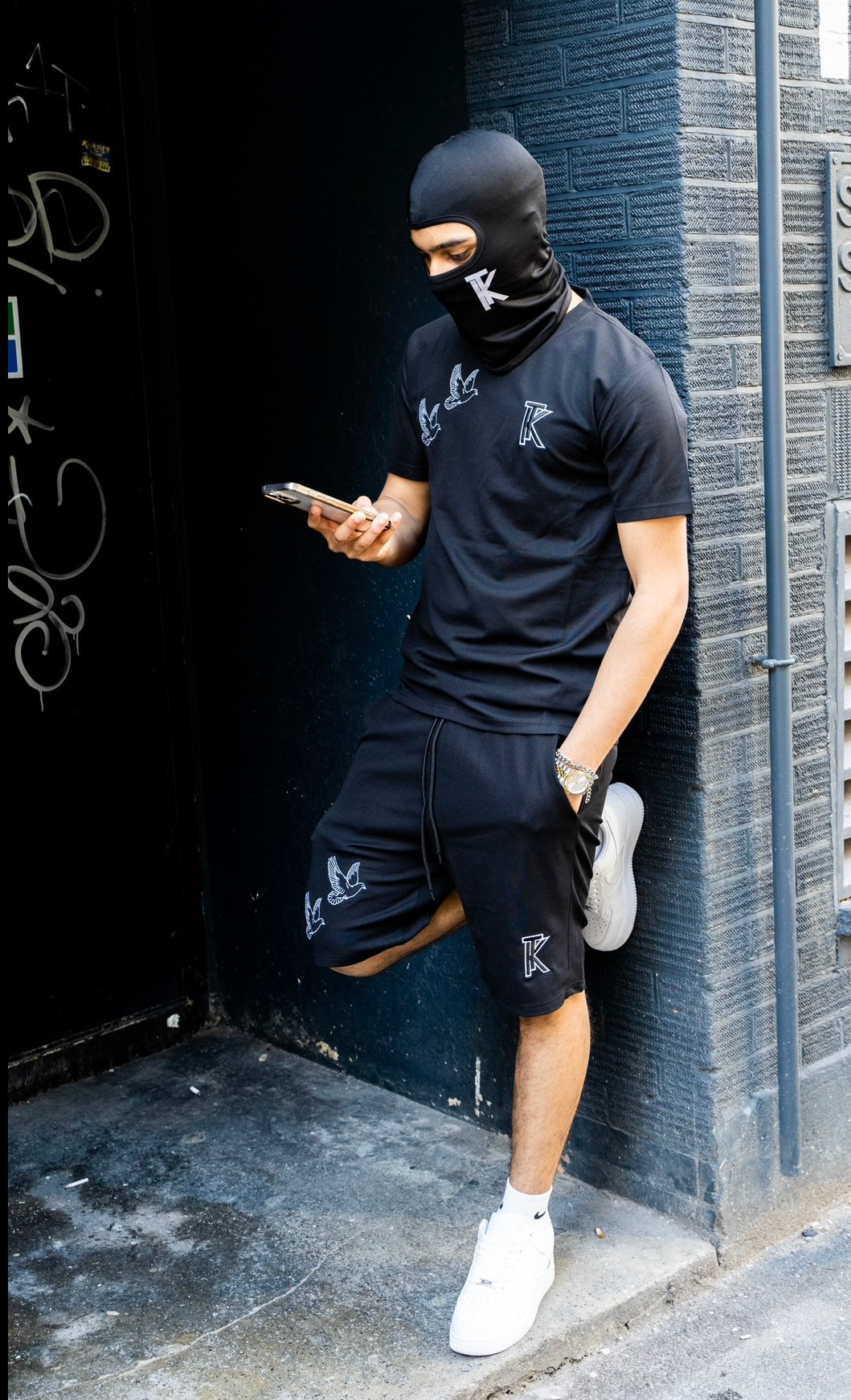 Cotton Candy Black
