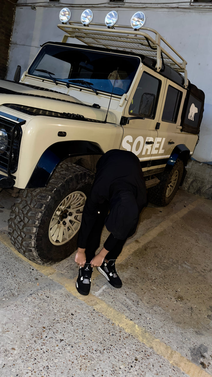 2Keys Stealth Tracksuit