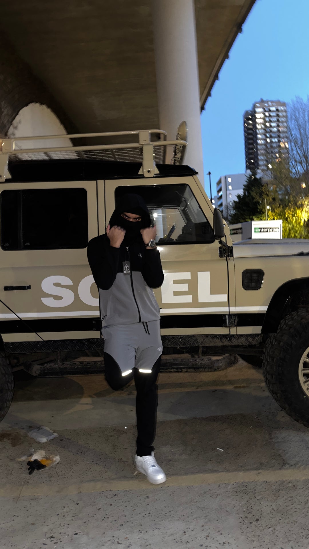 2KEYS Black & Steel Tracksuit