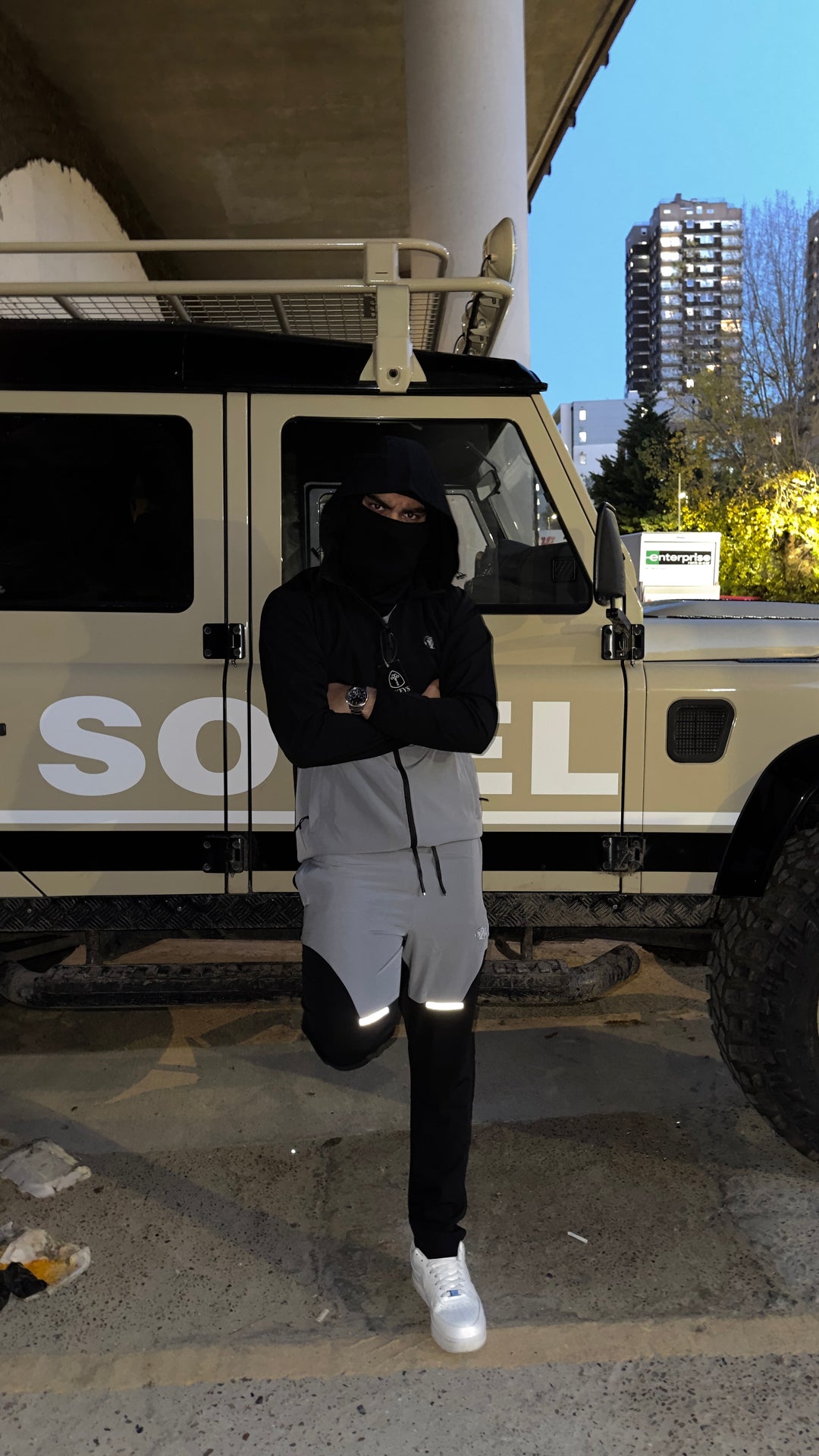 2KEYS Black & Steel Tracksuit