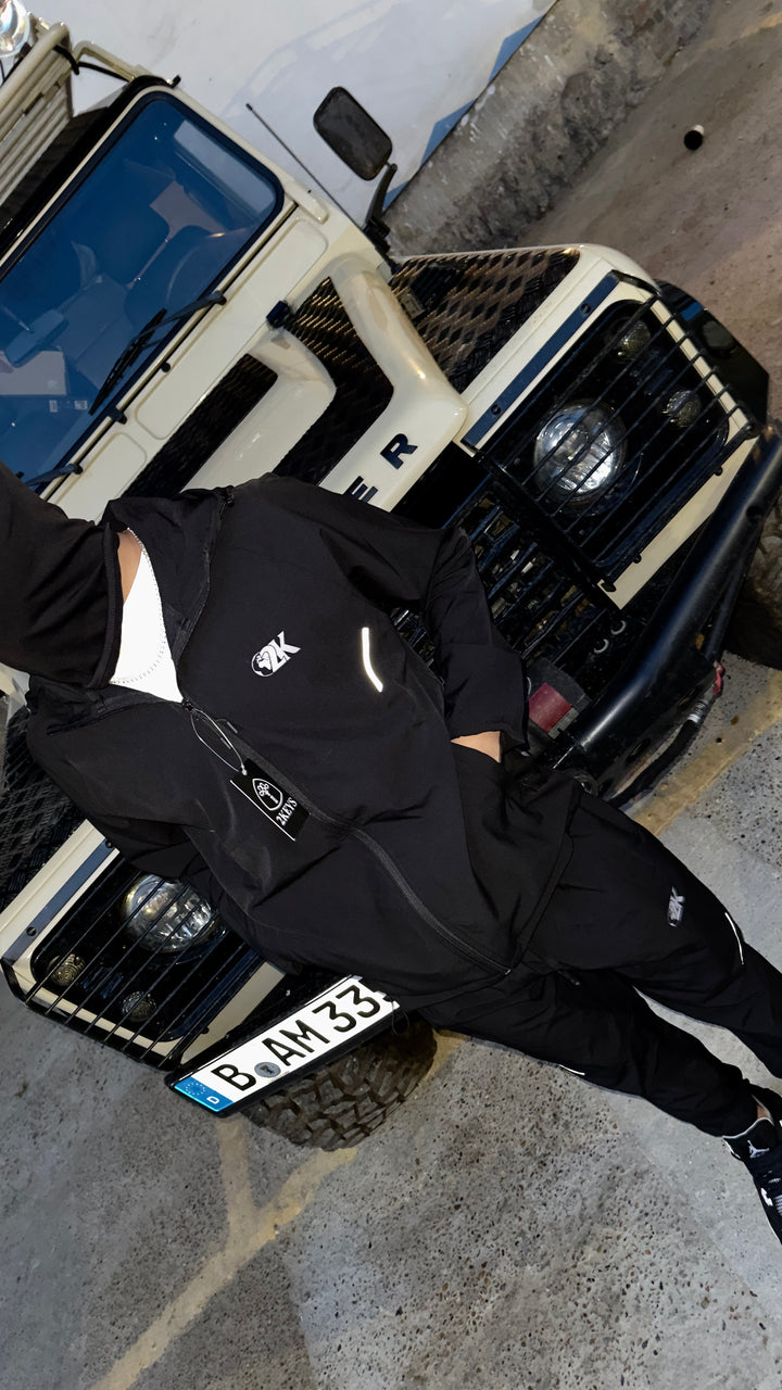 2Keys Stealth Tracksuit