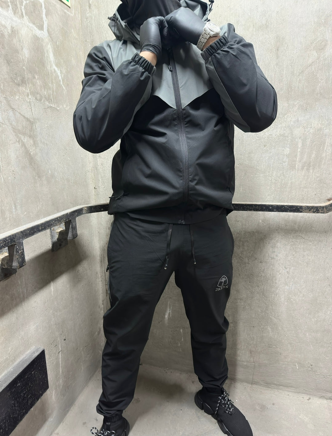 2keys Cement Grey Sport Set