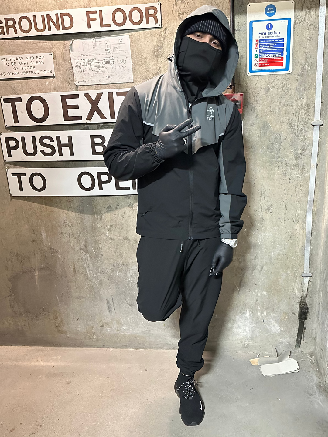 2keys Cement Grey Sport Set